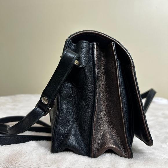 Derek Alexander 3/4 Flap E/W Black Bronze Leather Organizer Crossbody Bag - Picture 3 of 11